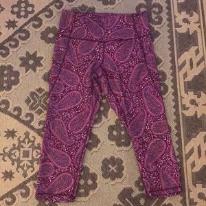 Paisley cropped leggings with side pockets